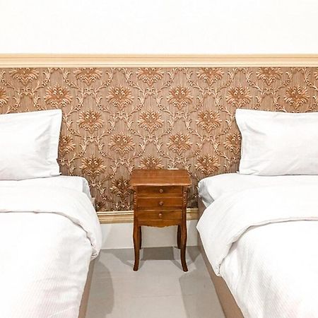 Adisa Homestay Маланг Экстерьер фото