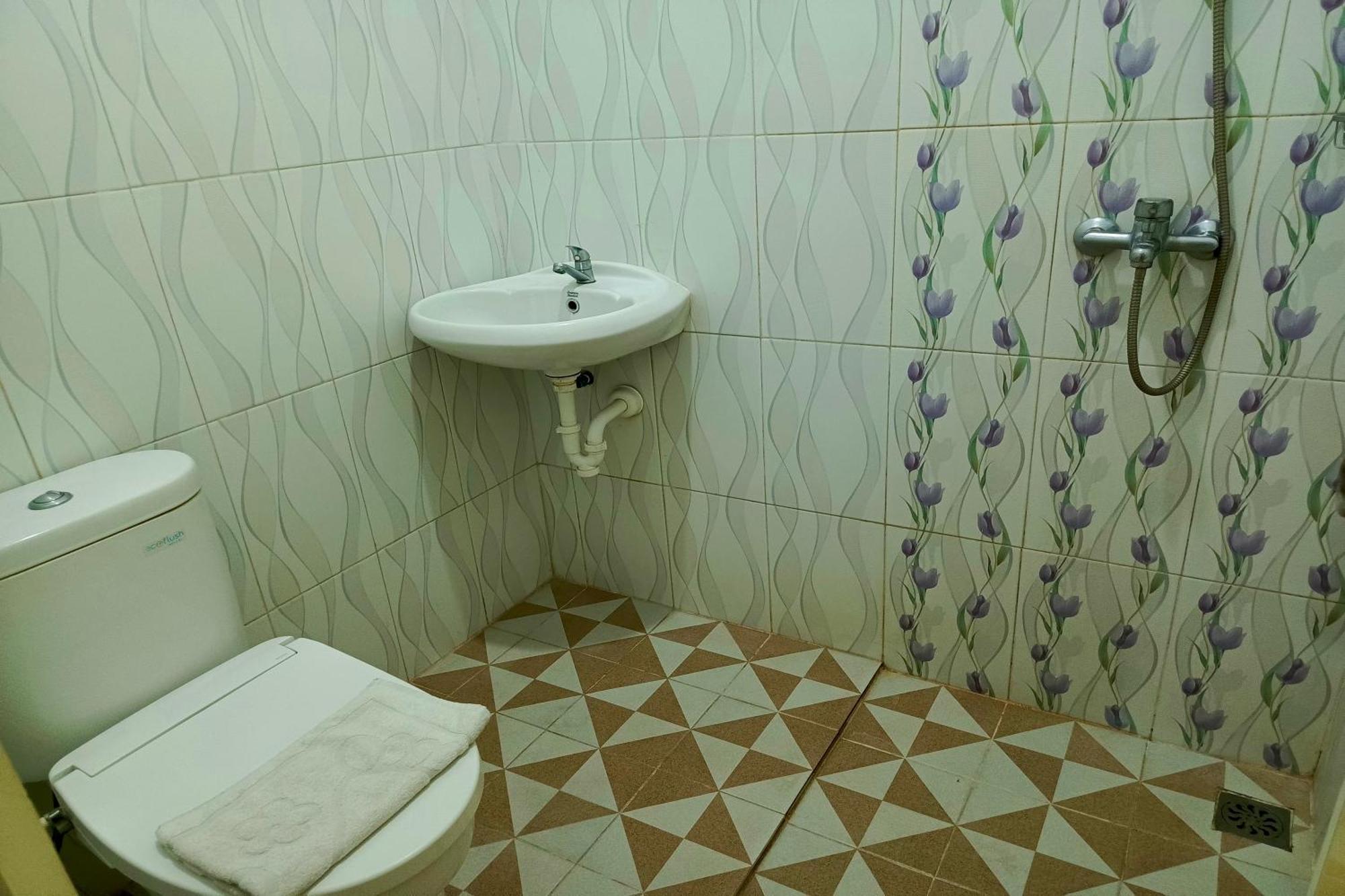 Adisa Homestay Маланг Экстерьер фото