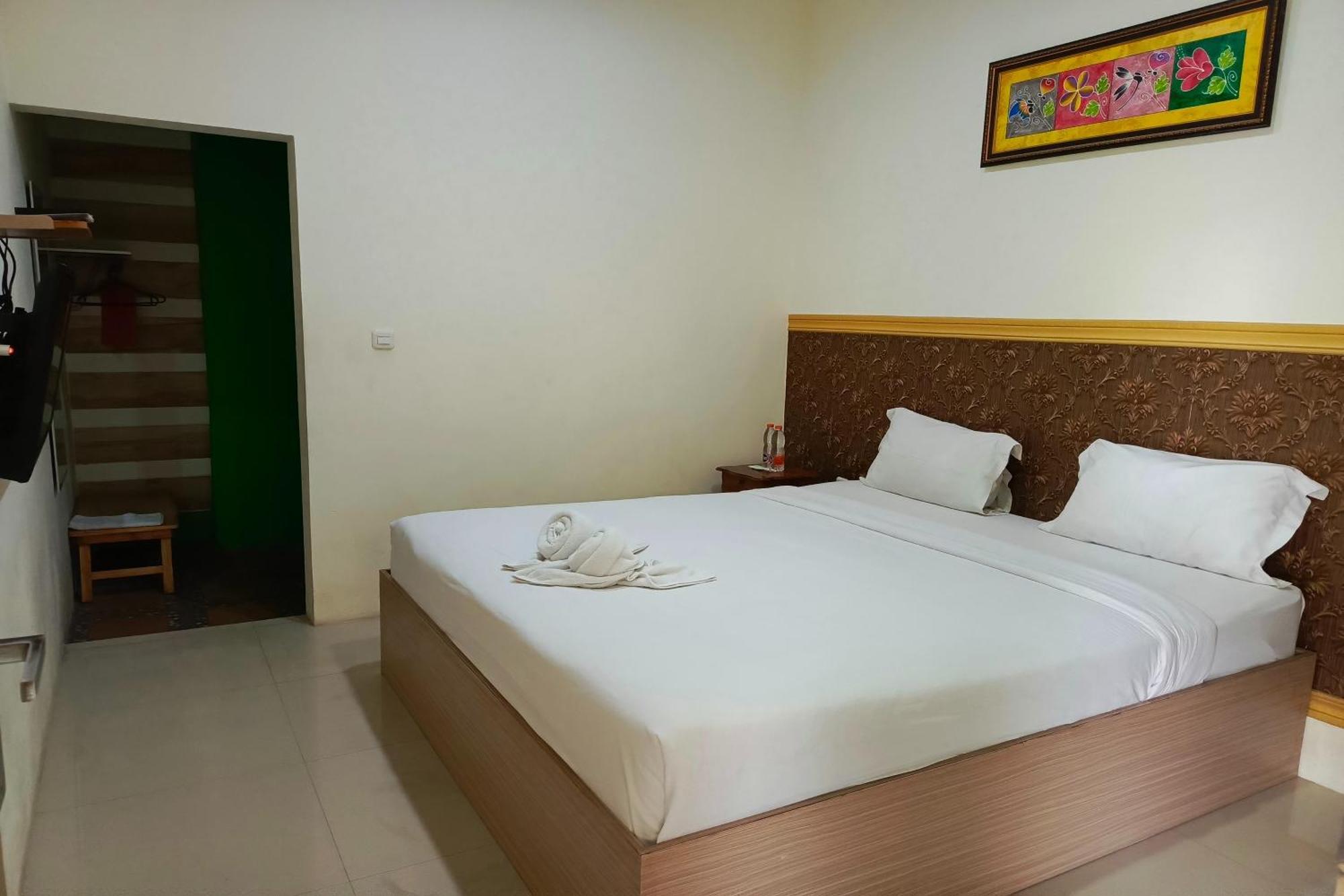 Adisa Homestay Маланг Экстерьер фото